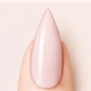 Unha no formato Stiletto